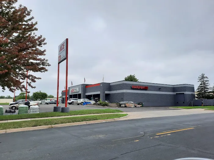 Niemann Ace Hardware 9