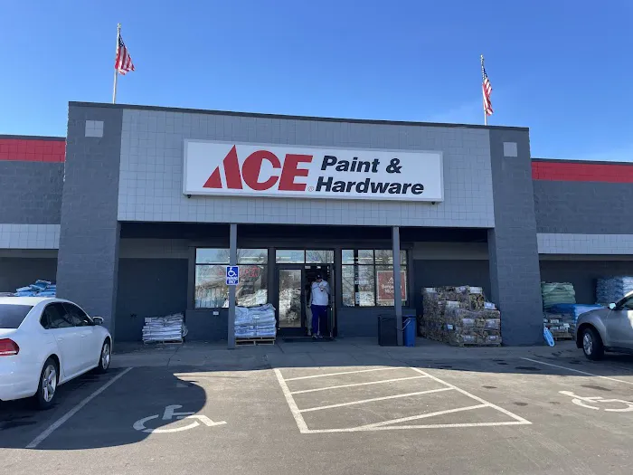Niemann Ace Hardware 2