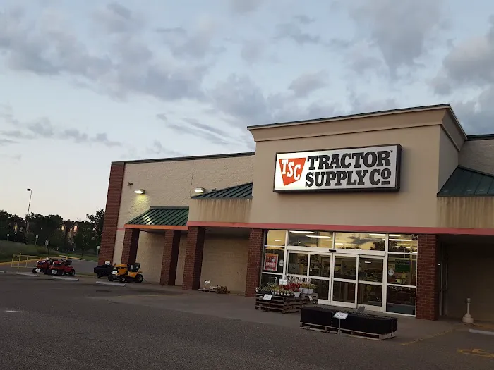 Tractor Supply Co. 7