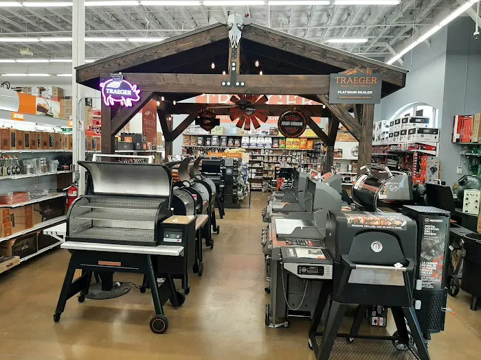 Ruggiero's Ace Hardware - Chandler 4