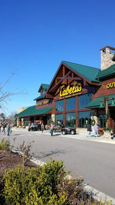 Bass Pro Shops 0