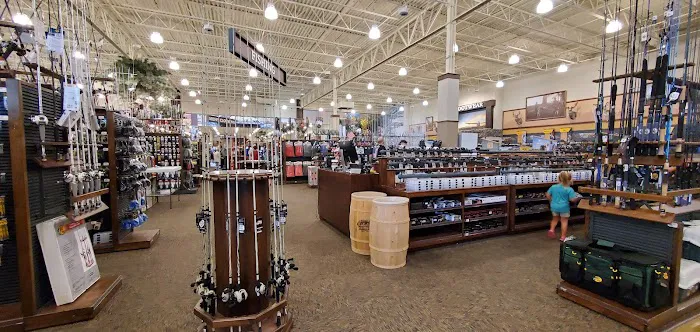 Bass Pro Shops 8
