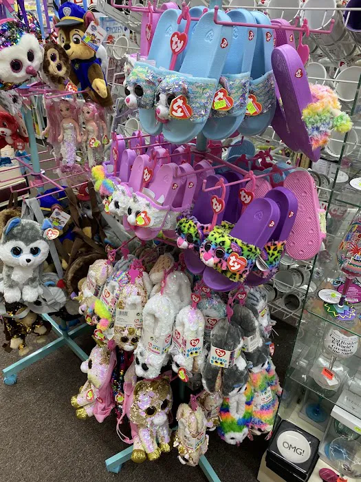 CARDSMART Syosset Cards & Gift Store. 1