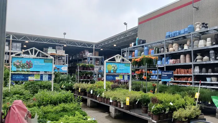 Lowe's Garden Center 8