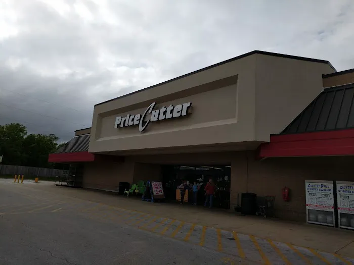 King Food Saver of Springfield - W. Kearney St. 5