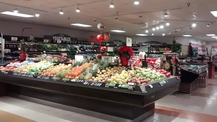 King Food Saver of Springfield - W. Kearney St. 6