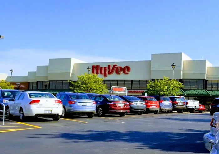Hy-Vee Grocery Store 2