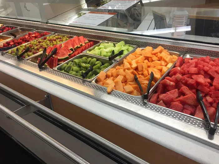 Hy-Vee Grocery Store 6