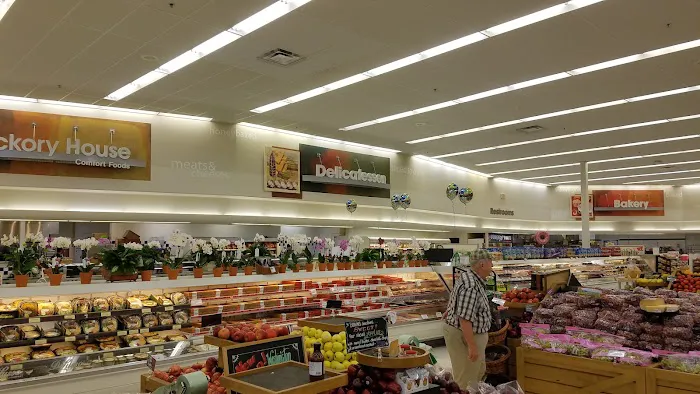 Hy-Vee Grocery Store 1