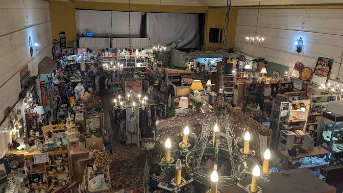 Hill Theatre Antique Mall 1