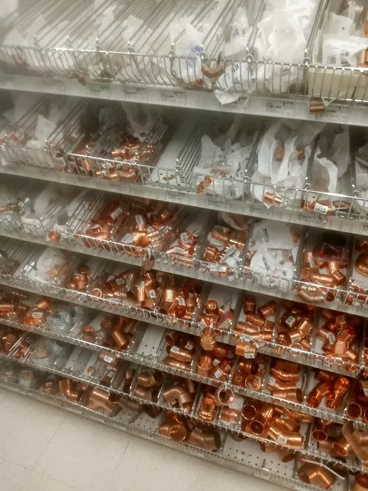 Howard's Ace Hardware 1