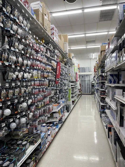 Howard's Ace Hardware 6