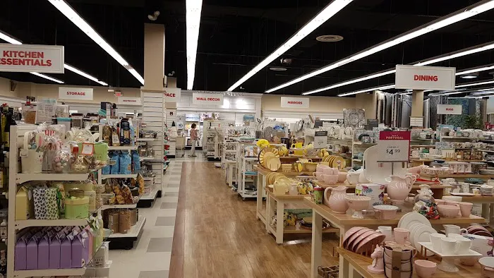 T.J. Maxx & HomeGoods 0