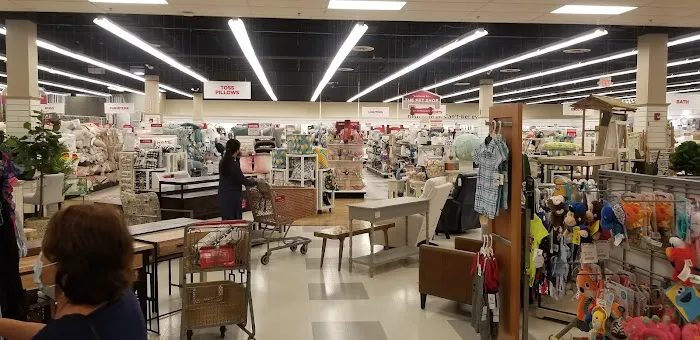 T.J. Maxx & HomeGoods 5