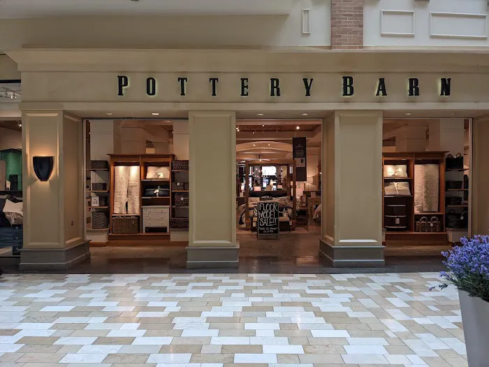 Pottery Barn 0