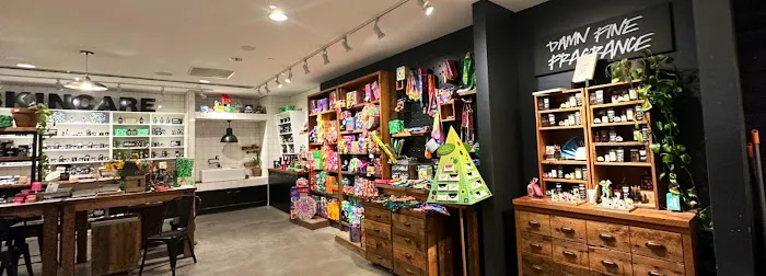 Lush Cosmetics Mall of Georgia 5