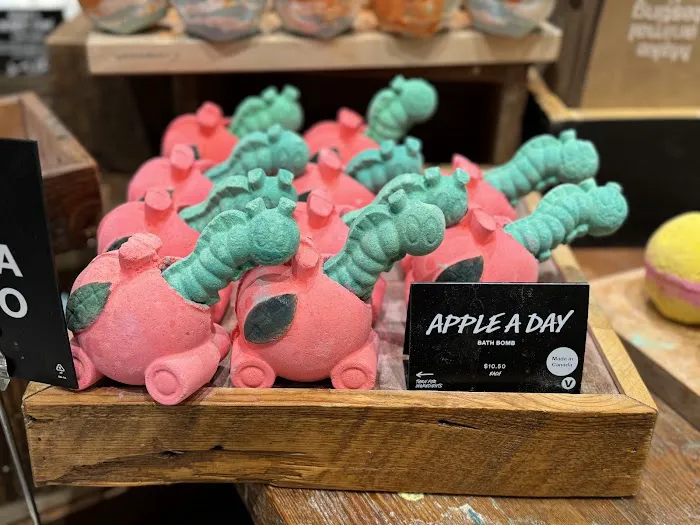 Lush Cosmetics Mall of Georgia 0