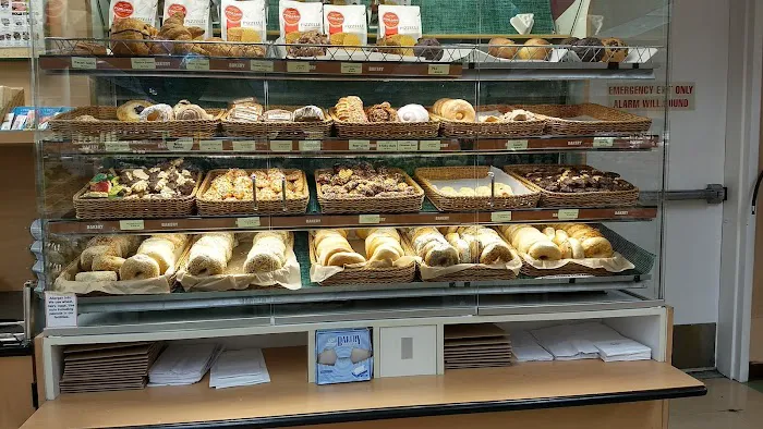 Mollie Stone's Markets 5