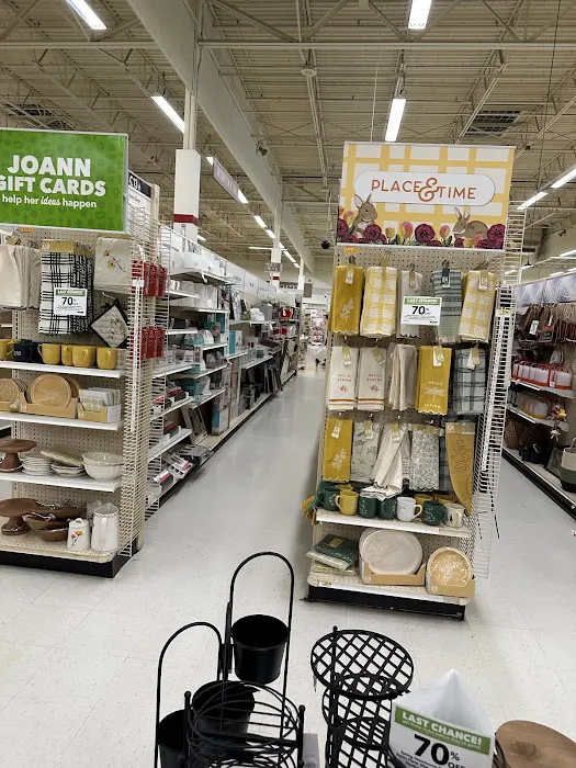 JOANN Fabric and Crafts 3
