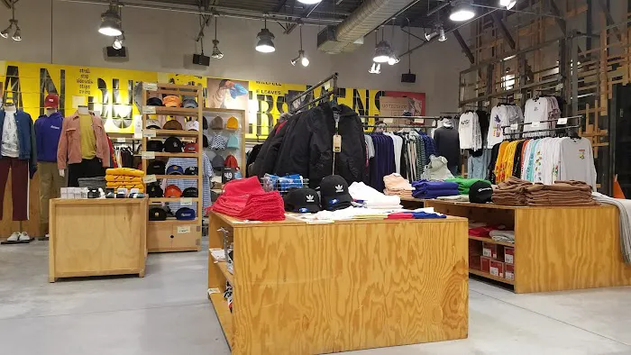 Urban Outfitters 3