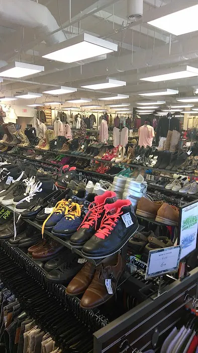 Uptown Cheapskate Evans 5