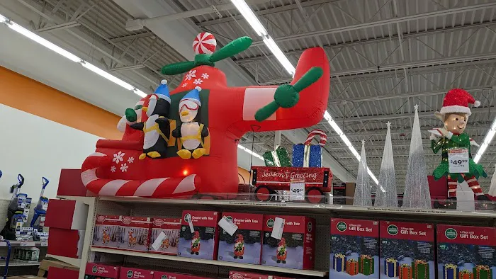 Big Lots 3