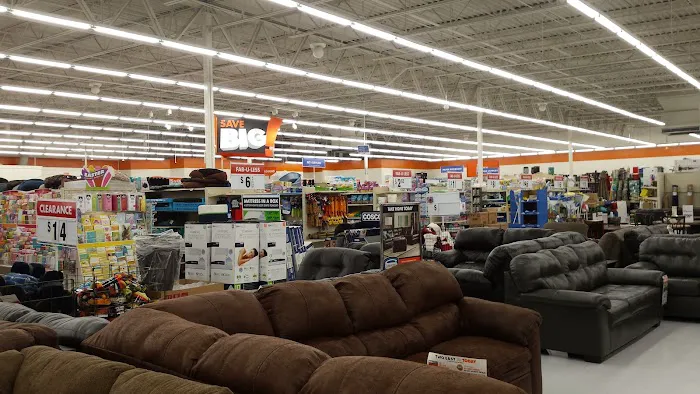 Big Lots 4