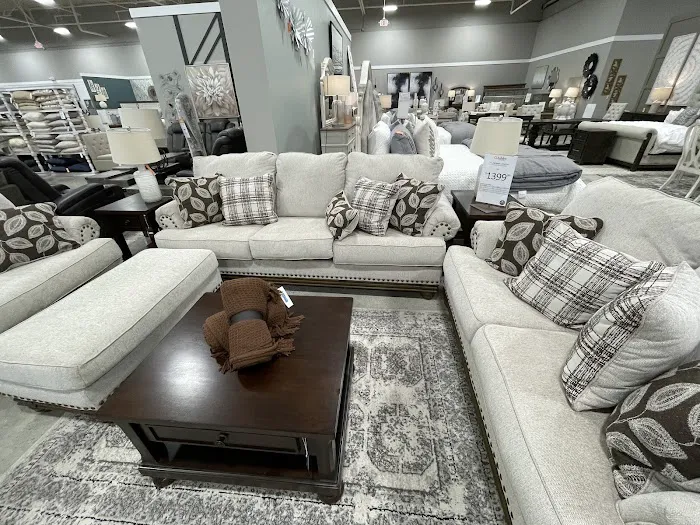 Ashley Store + Outlet 5