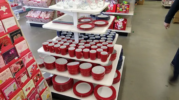 Dollar Tree 1