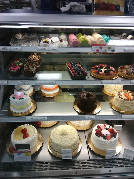 Publix Super Market at National Plaza 4