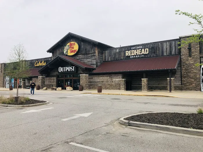 Bass Pro Shops Outpost 5