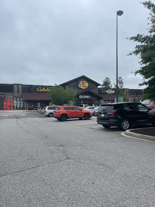 Bass Pro Shops Outpost 4