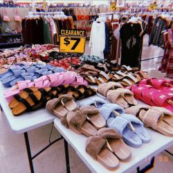 Roses Discount Store ico