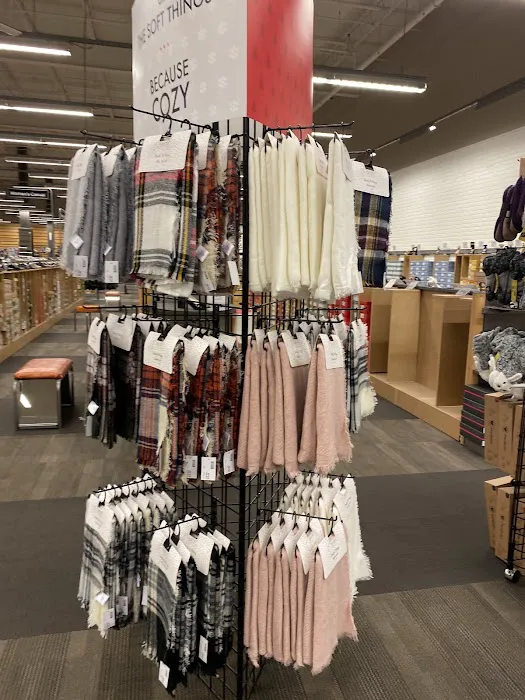 DSW Designer Shoe Warehouse 6