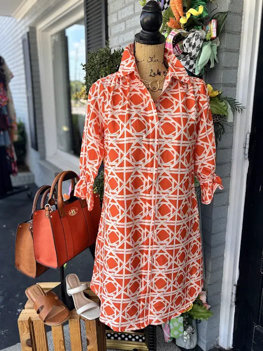 Vikki’s...A Unique Boutique 7