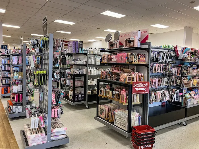 T.J. Maxx 6