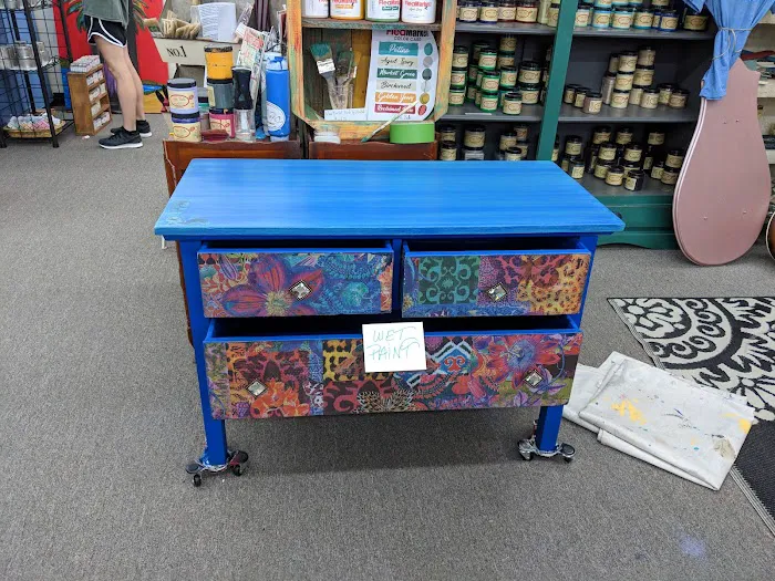 Aiken Antiques & Uniques 7