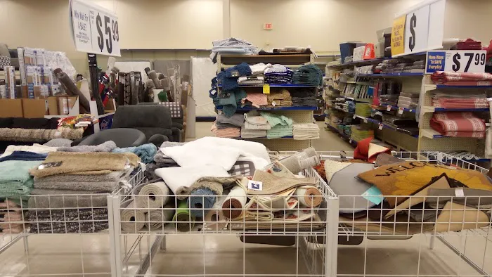 Roses Discount Store 2