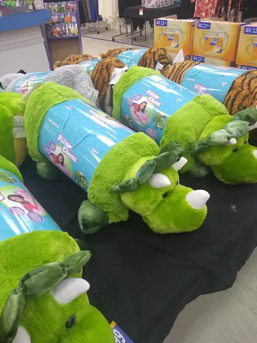 Roses Discount Store 6