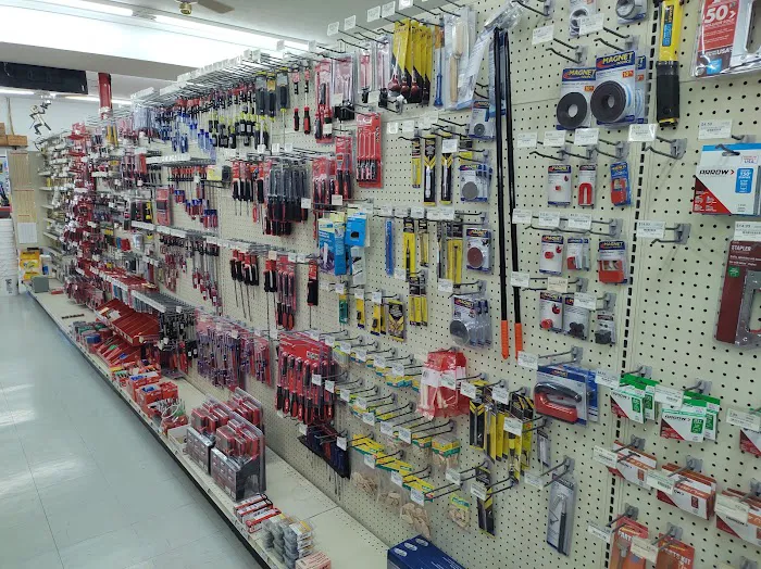 Holmes Ace Hardware 0