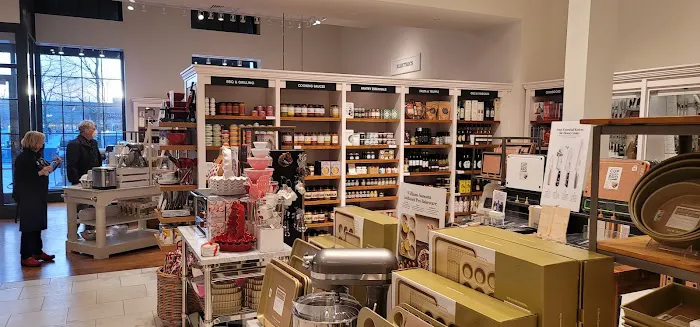 Williams-Sonoma 8