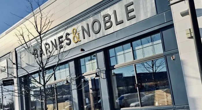 Barnes & Noble 0