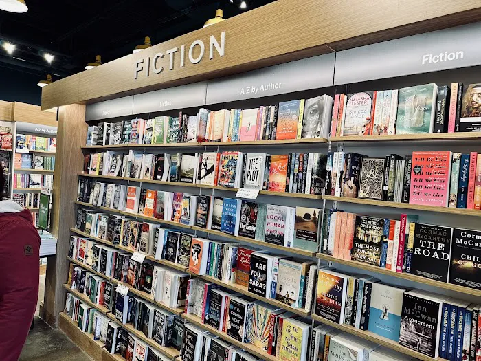 Barnes & Noble 1