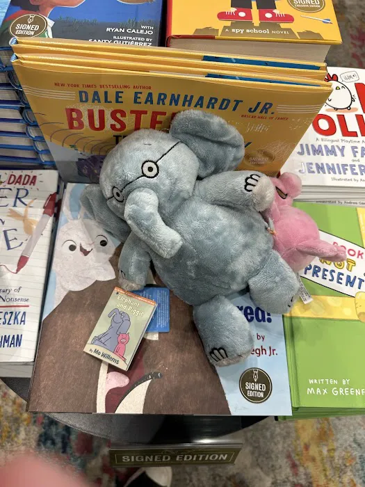 Barnes & Noble 4