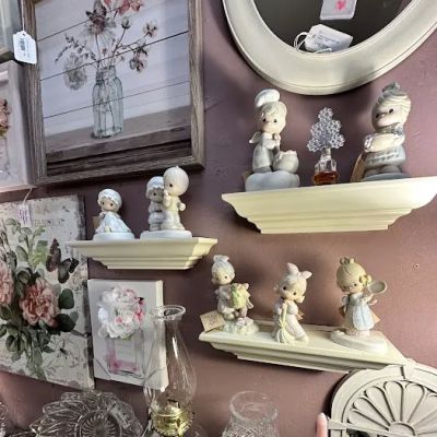 The Griffin.AntiqueMall