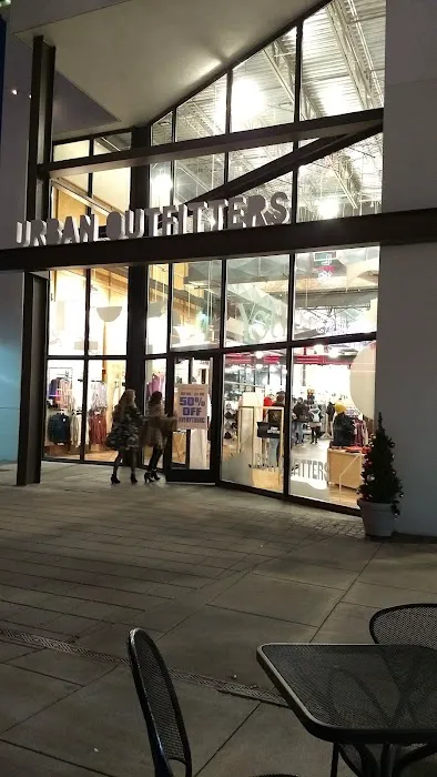 Urban Outfitters 3