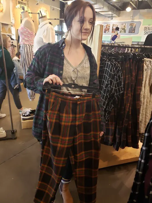 Urban Outfitters 6