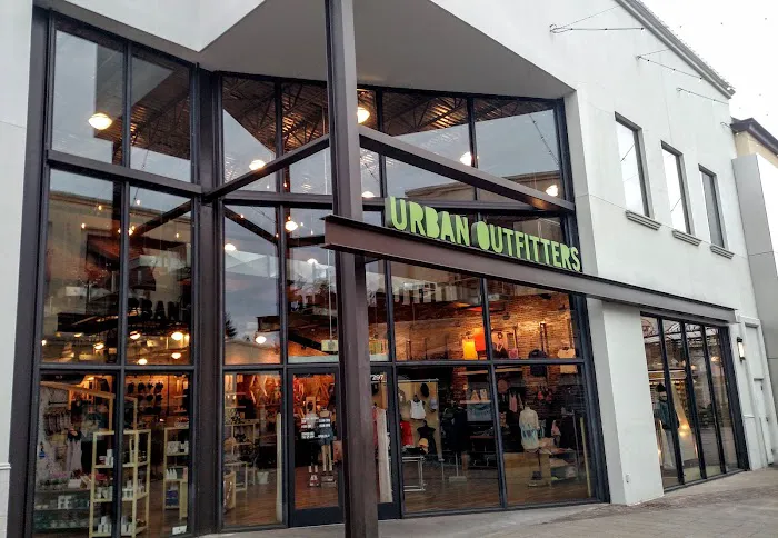 Urban Outfitters 9