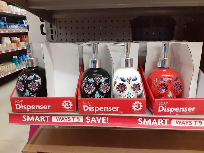 Family Dollar 2