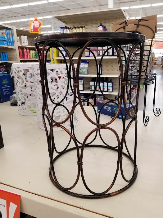 Big Lots 8